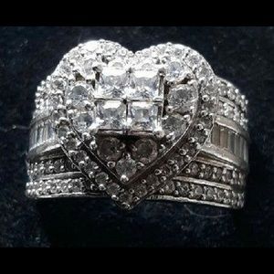 Beautiful Ring!!